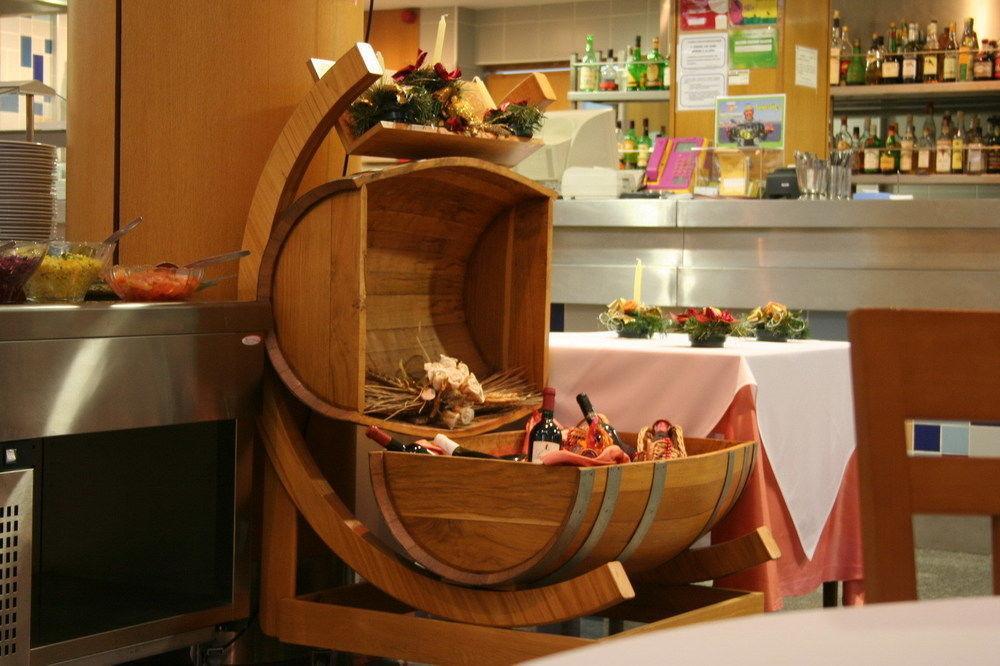 Hotel Teimoso Фигейра-да-Фош Экстерьер фото